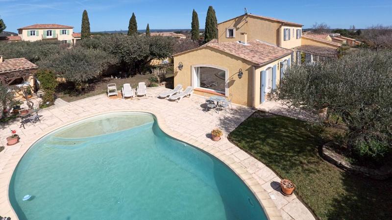 Villa - 177 m² - 5 pièces