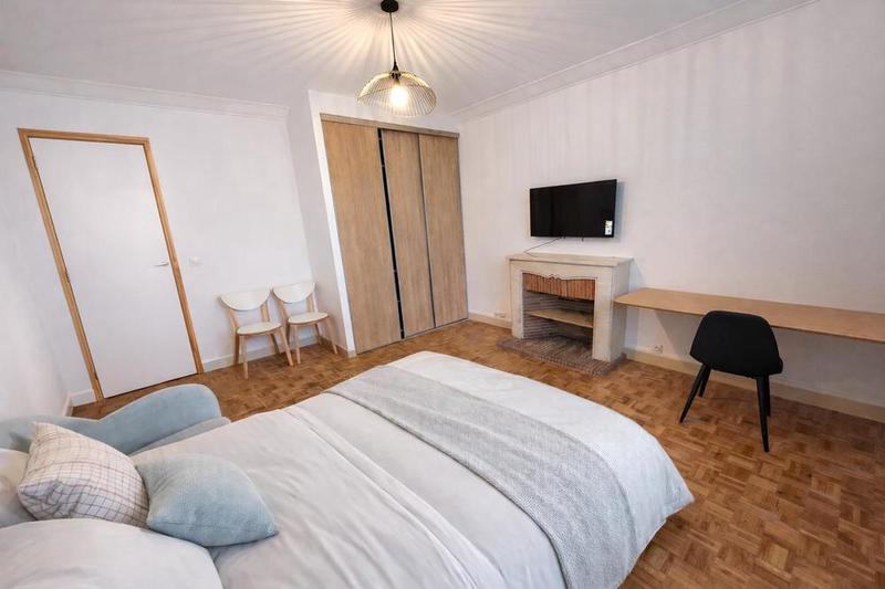 Chambre - 24 m² - 1 pièce