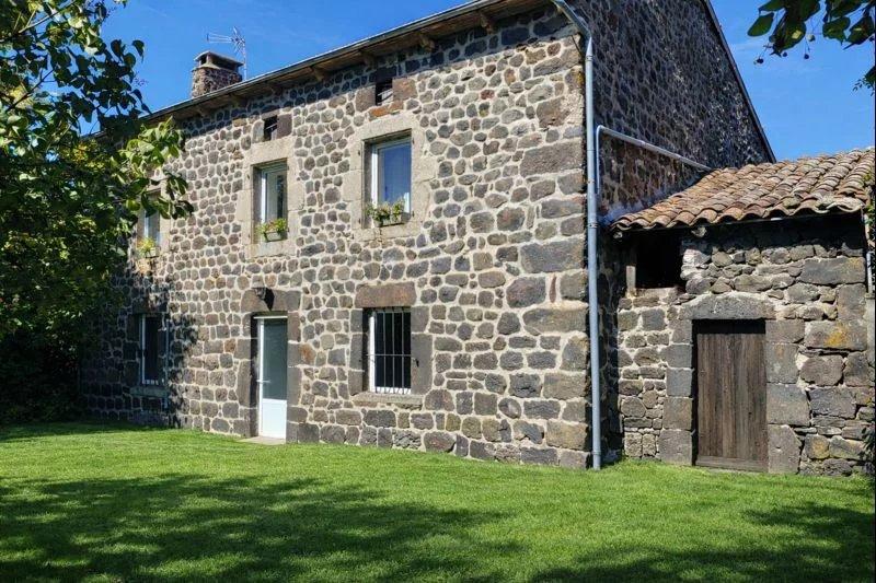 Maison - 147 m² - 6 pièces