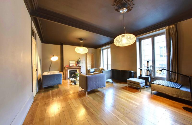 Appartement - 152 m² - 5 pièces