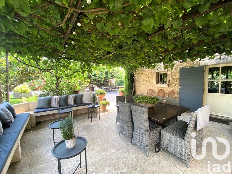 Maison - 420 m² - 14 pièces