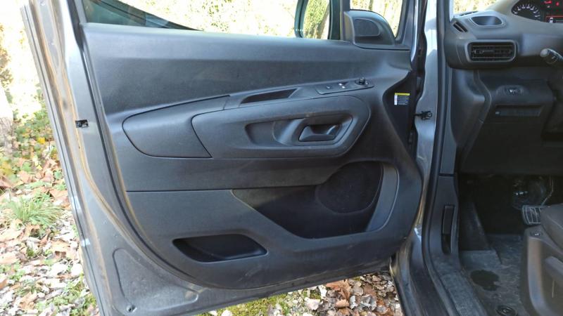 Peugeot Partner Vu Xl 1.5 BlueHDi 130 Eat8 Premium