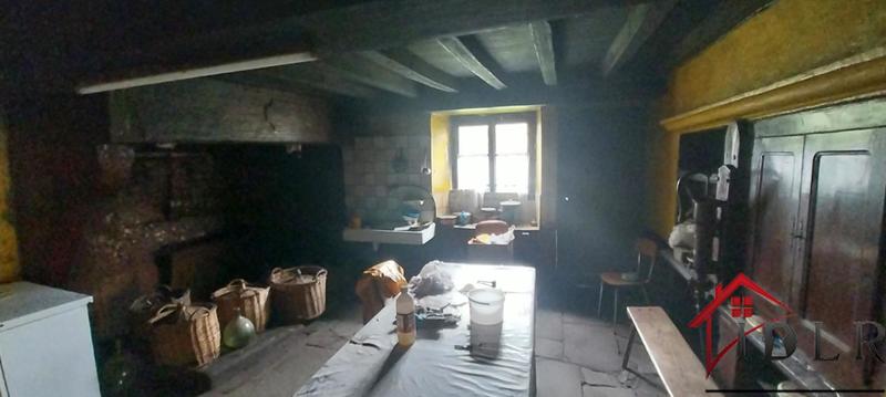 Maison - 210 m² - 5 pièces