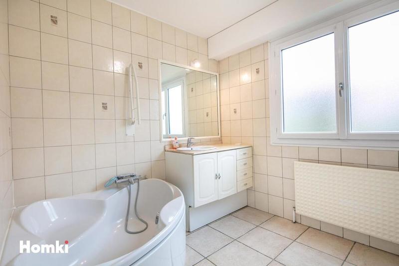 Appartement - 86 m² - 3 pièces