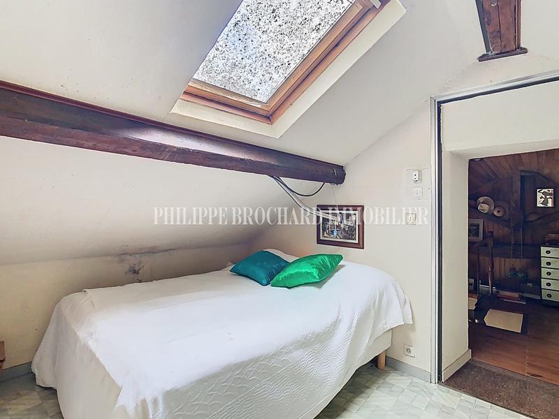 Maison ancienne - 227 m² - 8 pièces