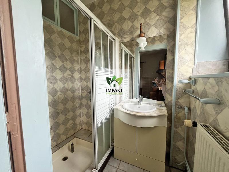 Maison - 194 m² - 7 pièces