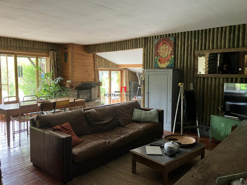 Maison - 121 m² - 4 pièces