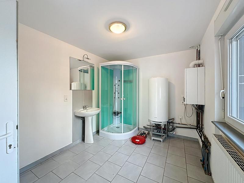 Maison jumelée - 147 m² - 6 pièces