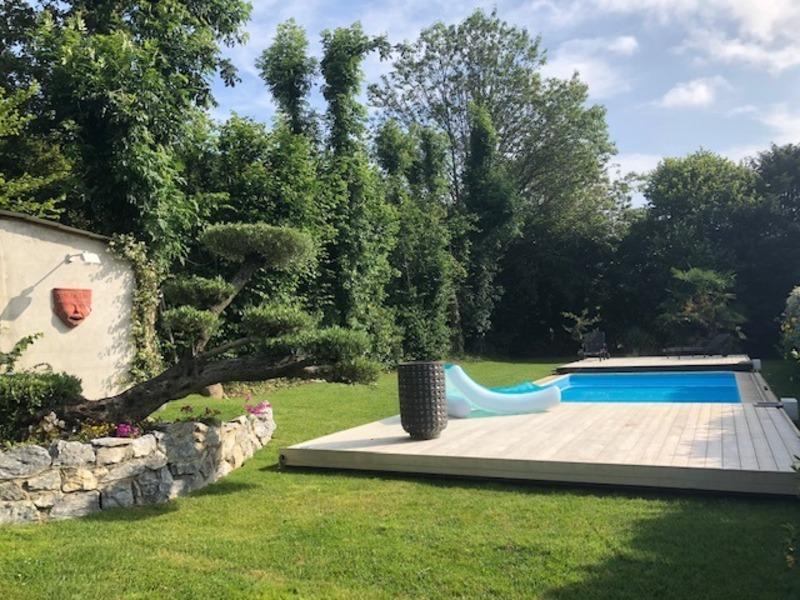 Maison - 228 m² - 7 pièces