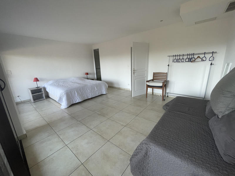 Appartement - 193 m² - 4 pièces