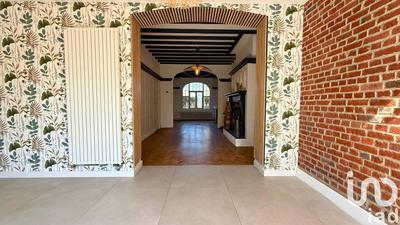 Maison - 242 m² - 10 pièces