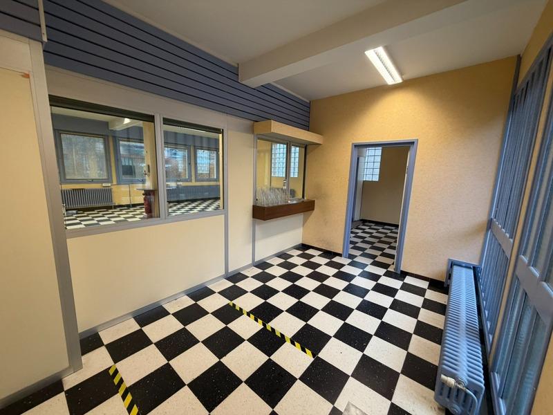 Maison de ville - 255 m² - 9 pièces