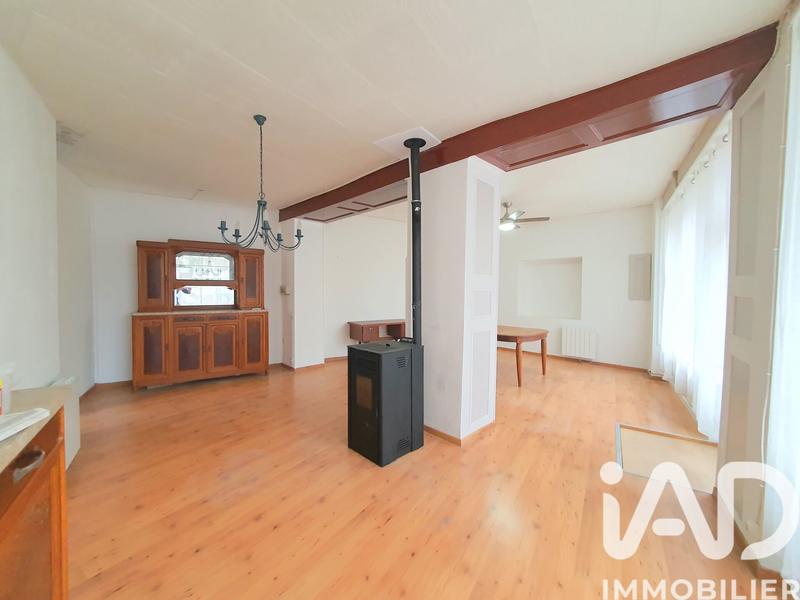 Maison - 188 m² - 7 pièces