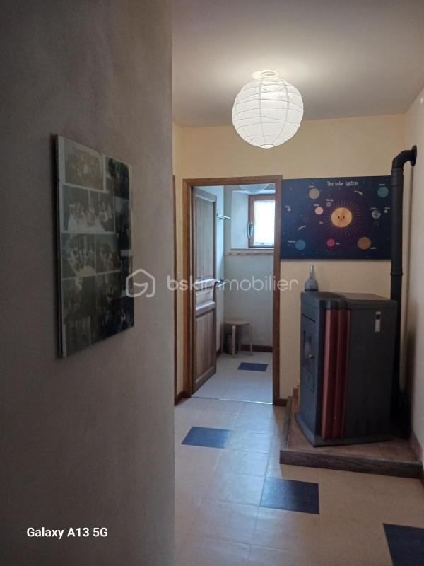 Propriété - 212 m² - 8 pièces