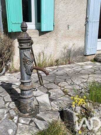 Maison de village - 242 m² - 10 pièces