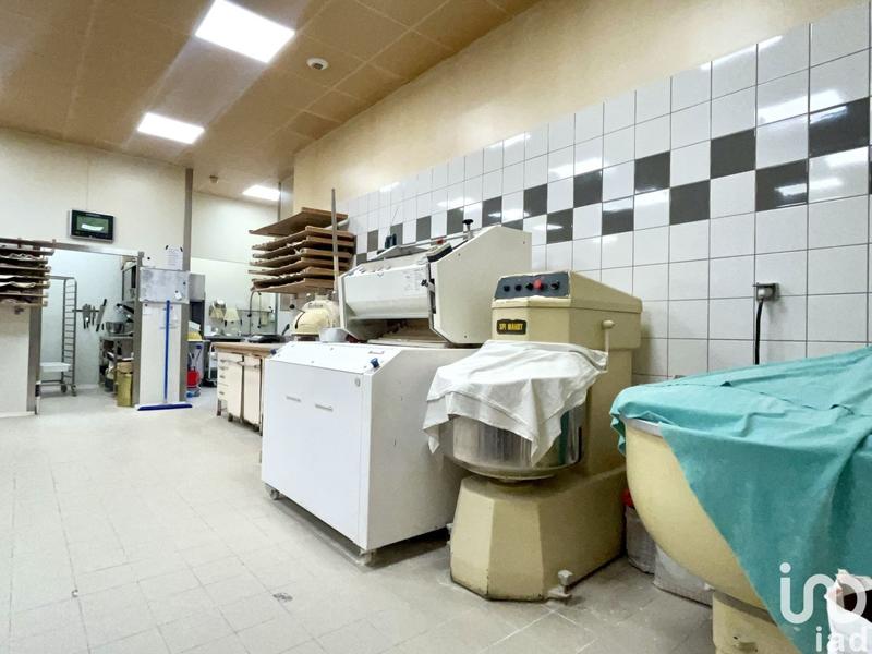 Local commercial - 295 m²