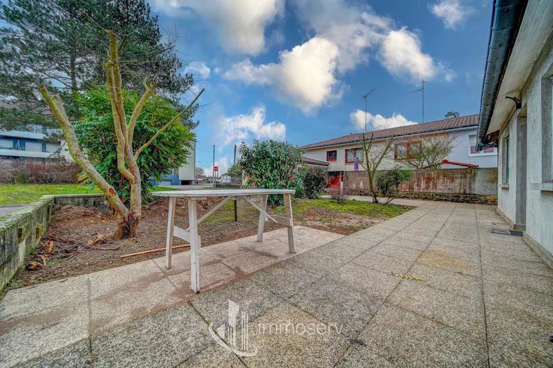 Maison - 81 m² - 4 pièces