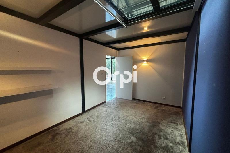 Loft - 270 m² - 5 pièces