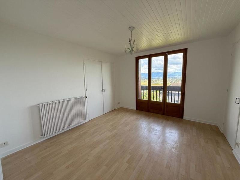 Maison - 245 m² - 10 pièces