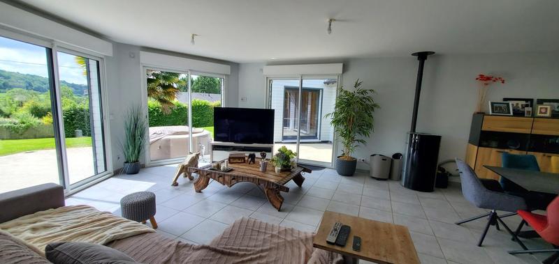 Maison - 142 m² - 7 pièces