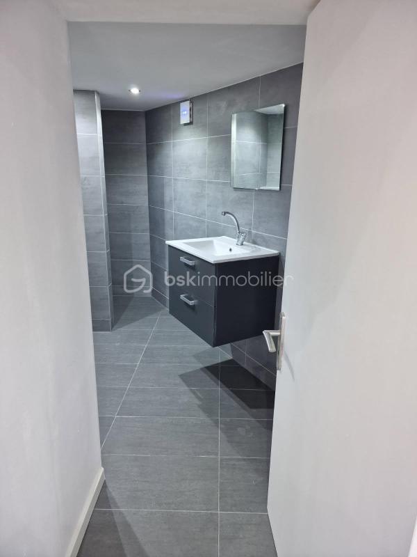 Immeuble - 190 m² - 15 pièces