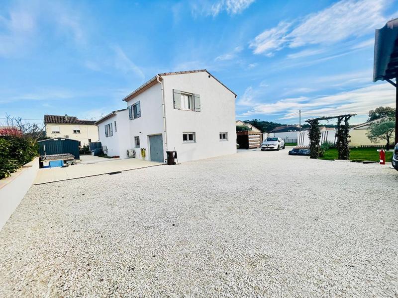 Maison - 119 m² - 5 pièces