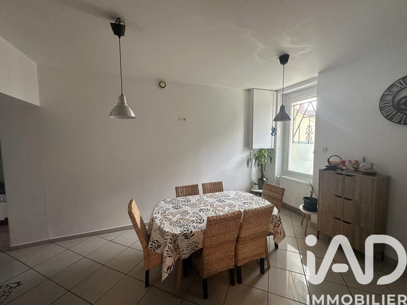 Appartement - 86 m² - 5 pièces