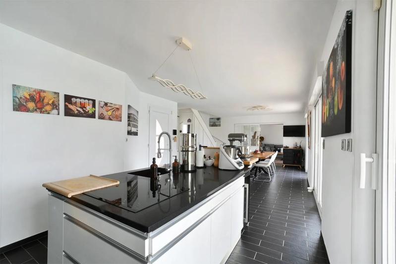 Maison - 108 m² - 5 pièces