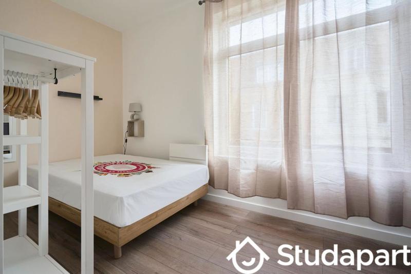 Chambre - 10 m² - 1 pièce