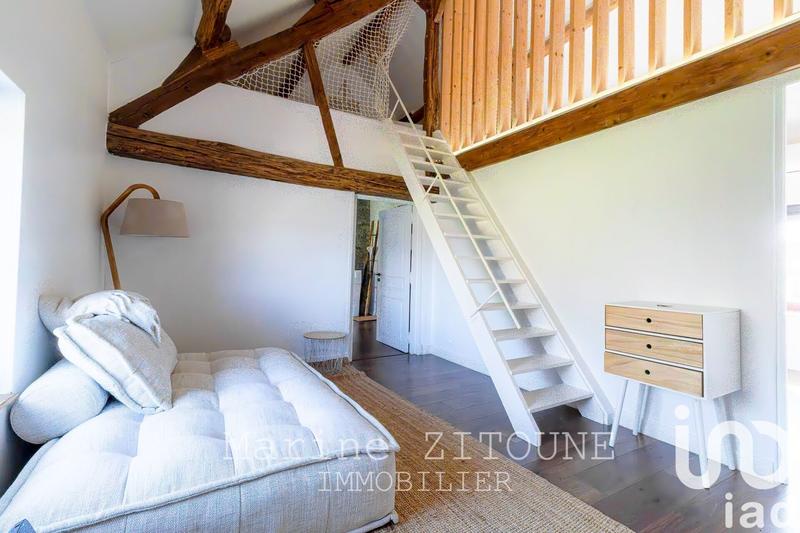 Maison - 533 m² - 20 pièces