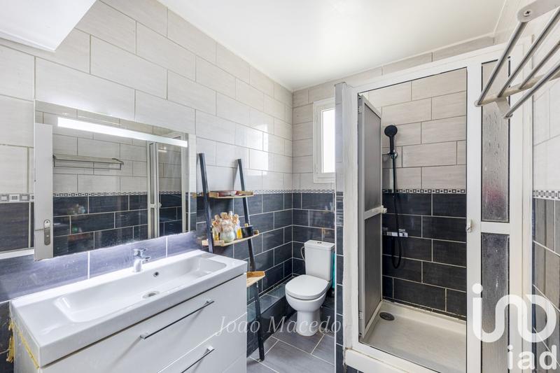 Maison - 166 m² - 8 pièces