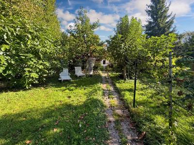 Maison - 240 m² - 5 pièces