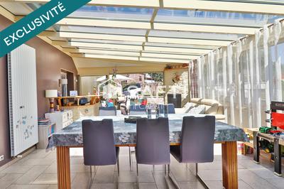 Maison - 192 m² - 7 pièces