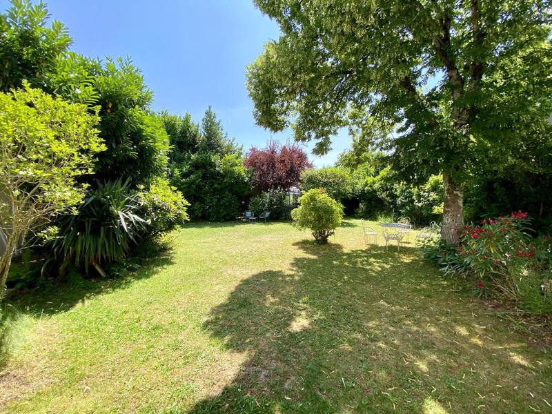 Maison ancienne - 220 m² - 8 pièces