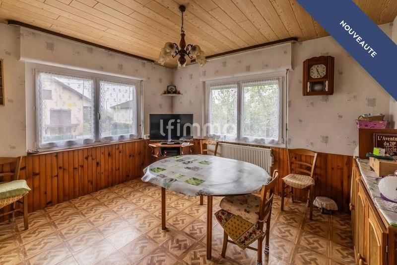 Maison - 180 m² - 7 pièces