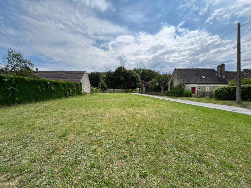 Terrain constructible - 802 m²