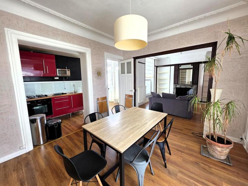 Appartement - 65 m² - 2 pièces