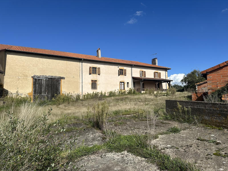 Maison - 220 m² - 7 pièces