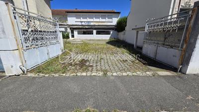 Immeuble - 555 m² - 20 pièces