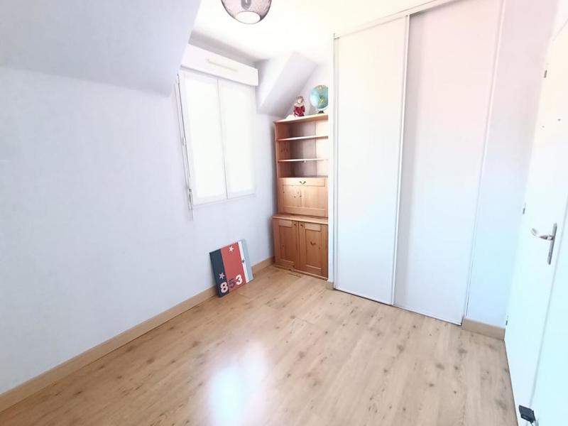 Maison - 96 m² - 6 pièces