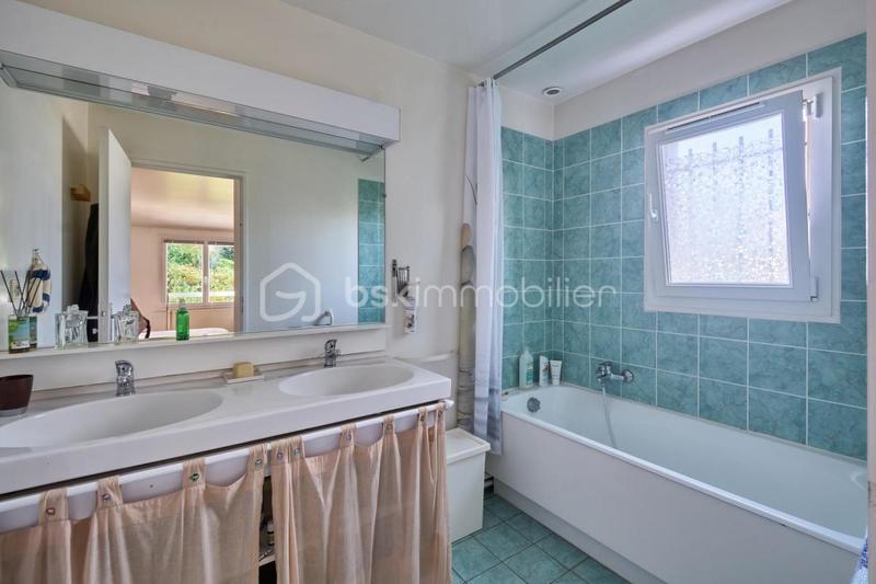 Maison - 114 m² - 4 pièces