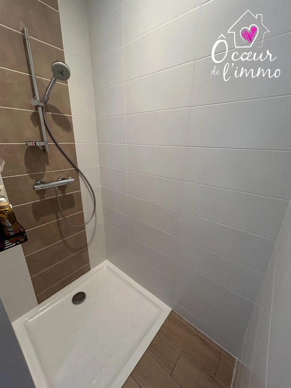 Maison contemporaine - 150 m² - 8 pièces