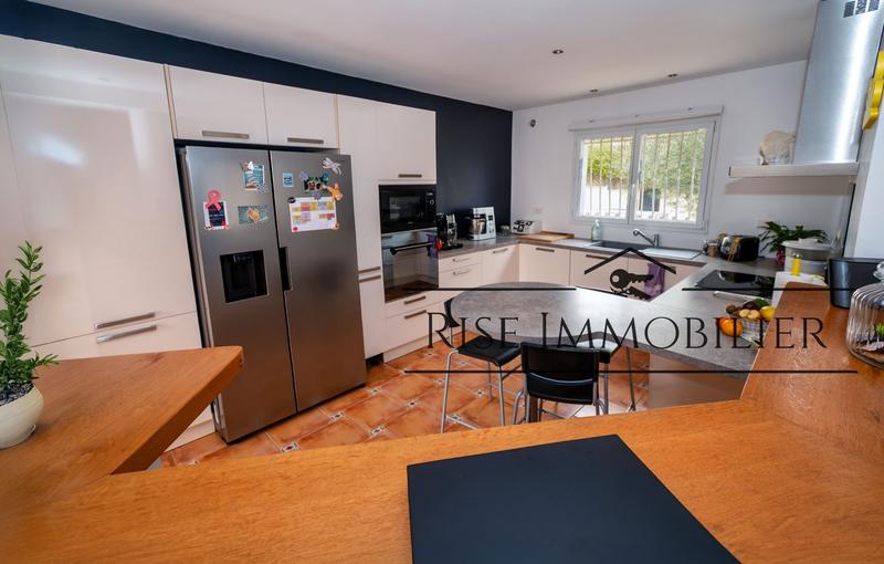 Maison - 147 m² - 6 pièces