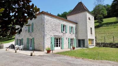 Maison - 163 m² - 7 pièces