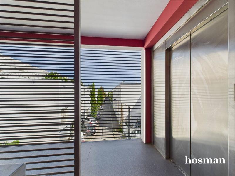 Appartement - 90 m² - 3 pièces