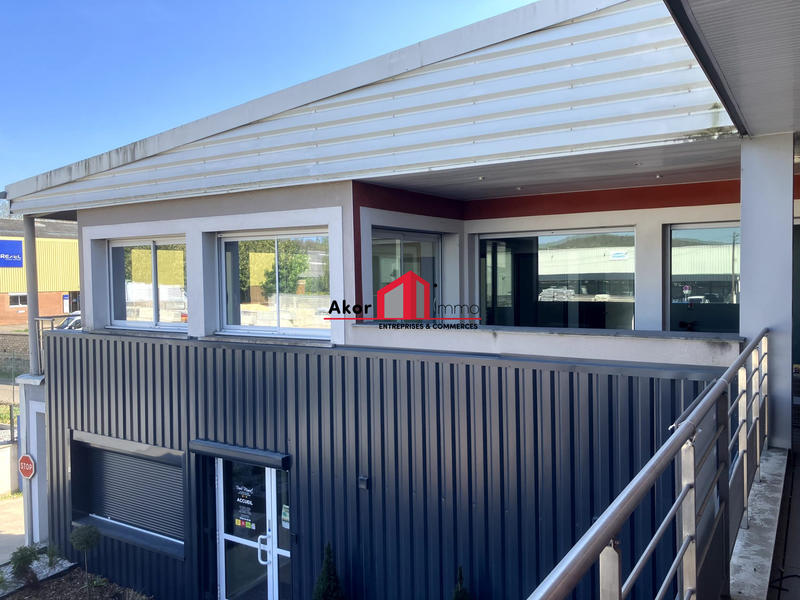 Bureau - 358 m² - 10 pièces