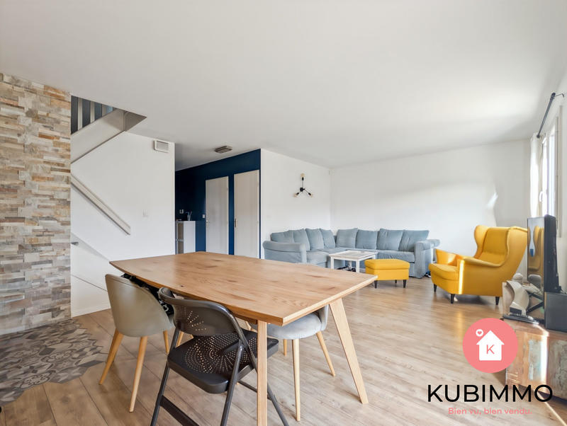 Maison - 84 m² - 4 pièces