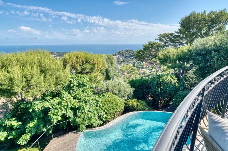 Villa - 200 m² - 5 pièces