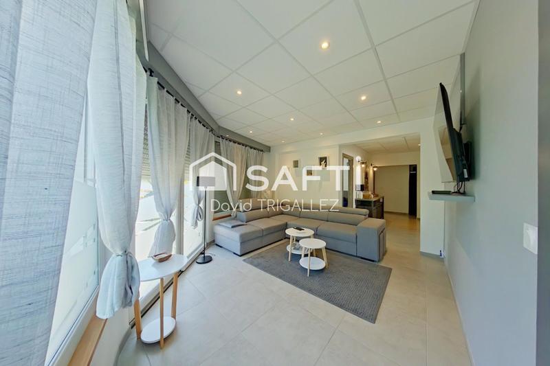 Maison - 288 m² - 9 pièces