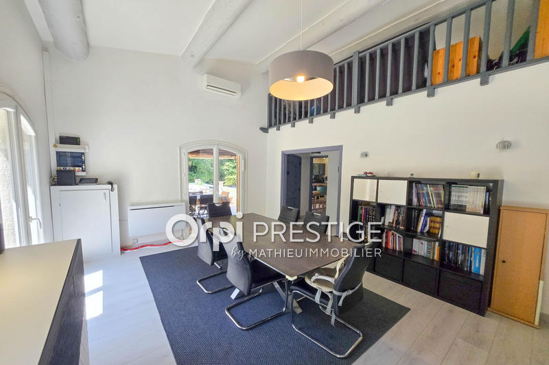 Villa - 149 m² - 6 pièces